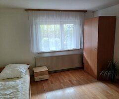 Einzel/Doppelzimmer ab 18€
